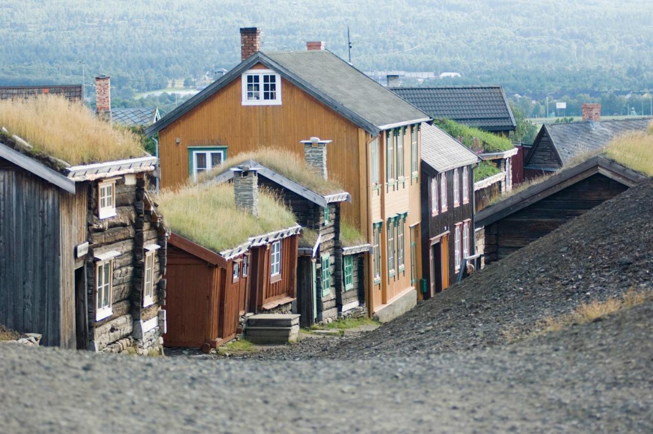Roros Hotell - Bad & Velvaere ภายนอก รูปภาพ