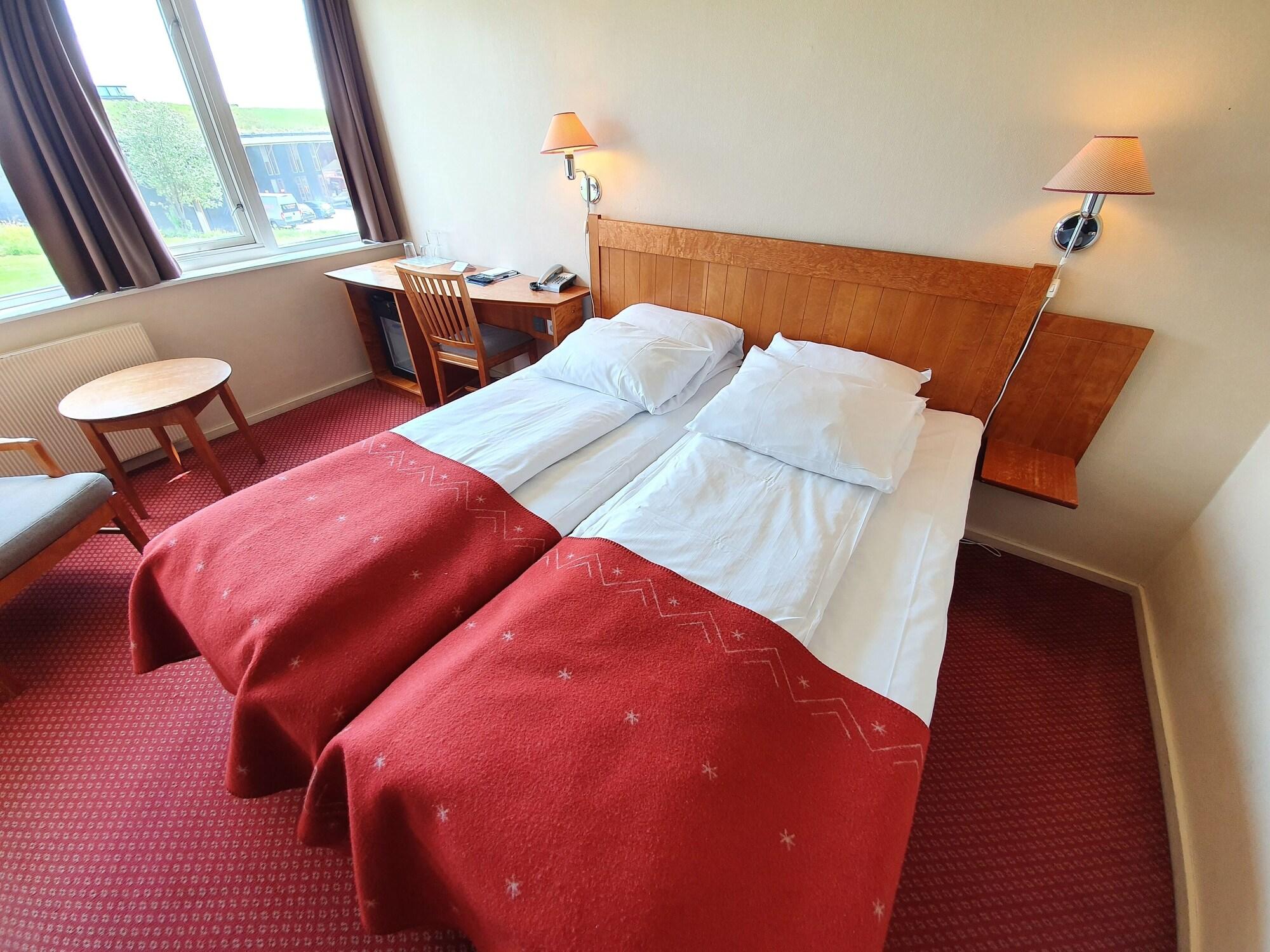 Roros Hotell - Bad & Velvaere ภายนอก รูปภาพ