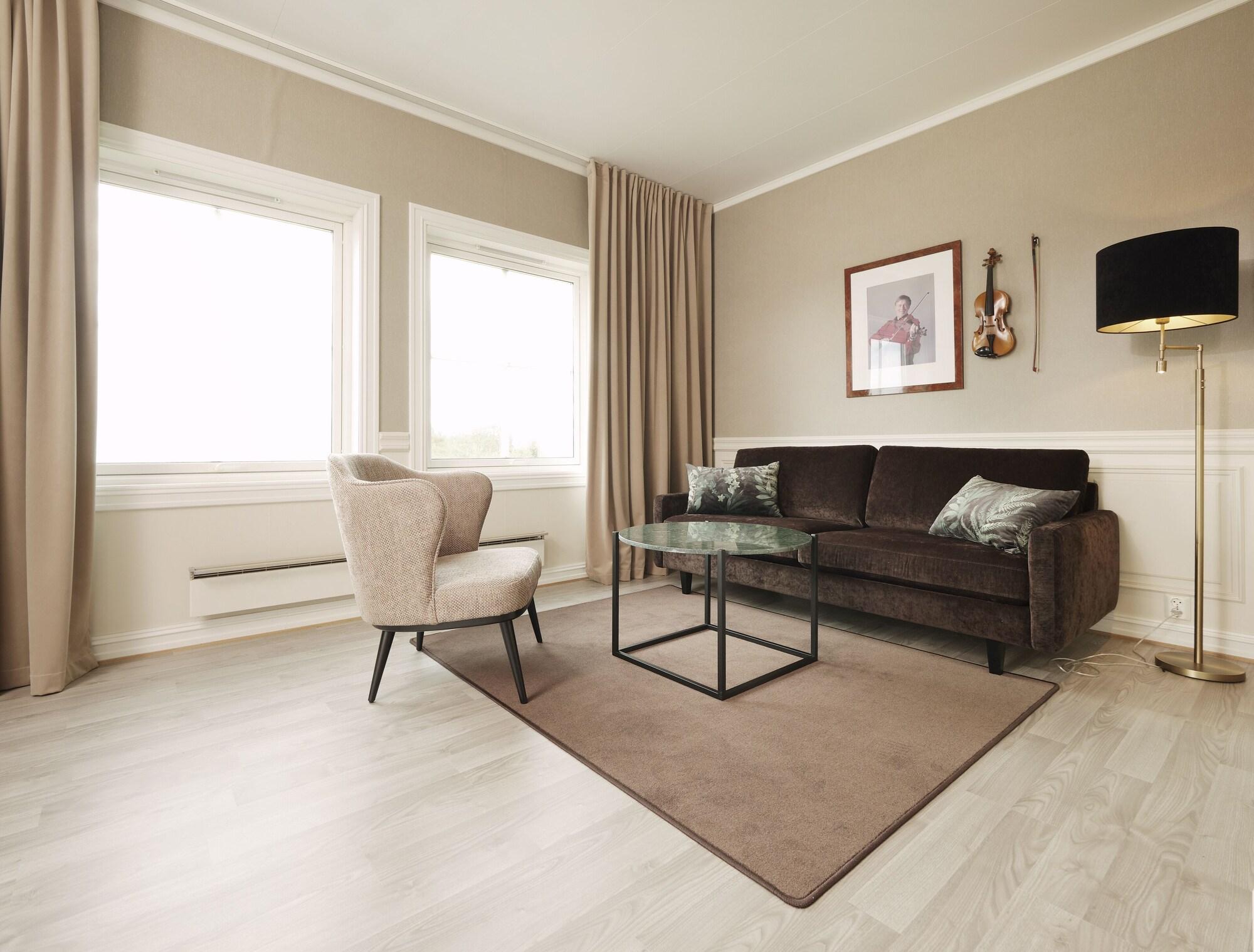 Roros Hotell - Bad & Velvaere ภายนอก รูปภาพ